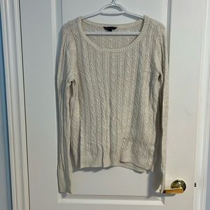 American Eagle Cable Knit Sweater Size L